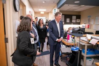 Governor McKee visits Blackstone Valley Community Health Care